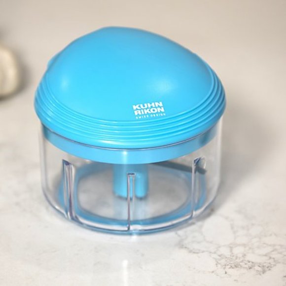 Pull Chop w/Extra Container - Picture 2 of 4